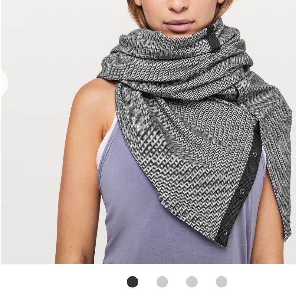 NWT lululemon vinyasa scarf rulu herringbone